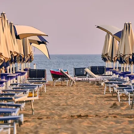 Apartamento And Bright Flat With Pool Bibione