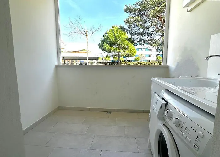 Apartament And Bright Flat With Pool Bibione