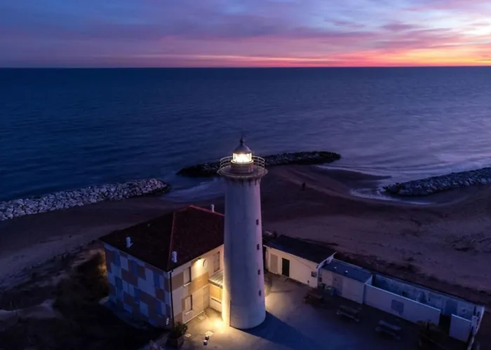 And Bright Flat With Pool Apartament *